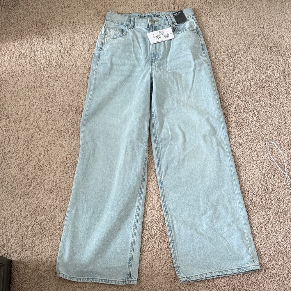 Light Wash Wide Leg Jeans